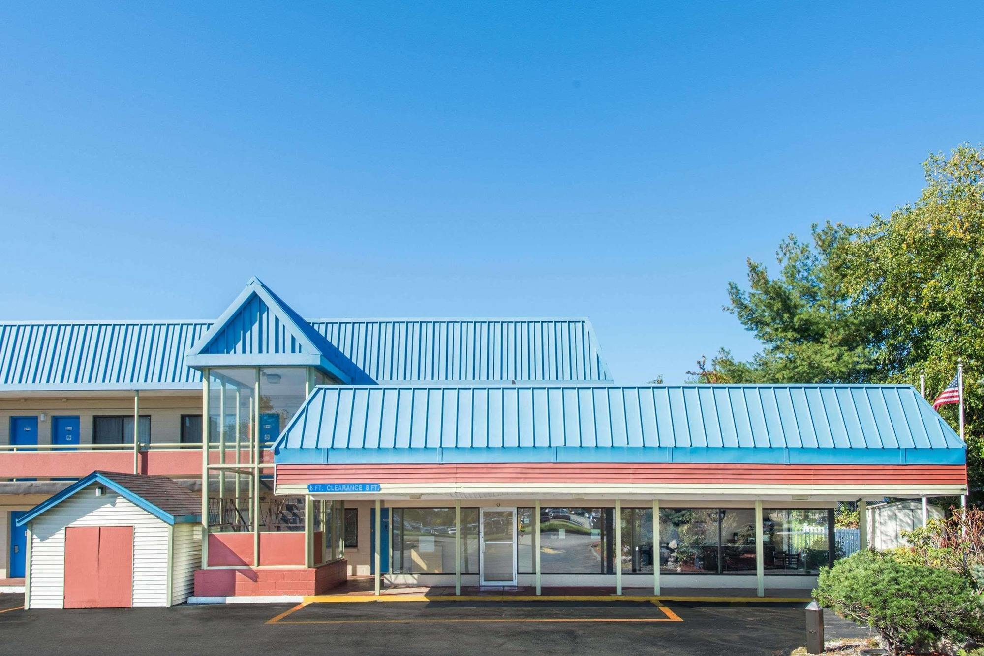 Budget Inn/ נאטיק מראה חיצוני תמונה